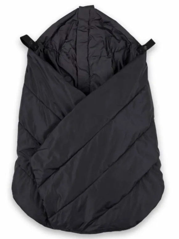 Voksi Carrier Cover – Kantorepun lämmin tuulisuoja vauvalle, Black